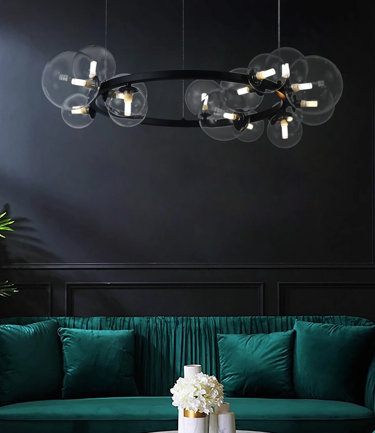 Moderne Pendelleuchte mit Glaskugeln – Glass Orbit