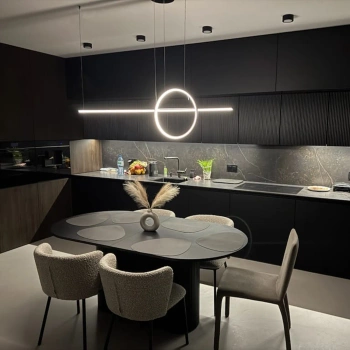 Moderne LED-Pendelleuchte Geometrik 40 cm Schwarz 3000K mit Fernbedienung LEDesign
