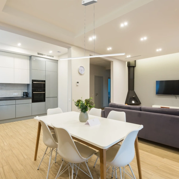 Moderne LED-Pendelleuchte LINE 80 cm Weiß 4000K LEDesign