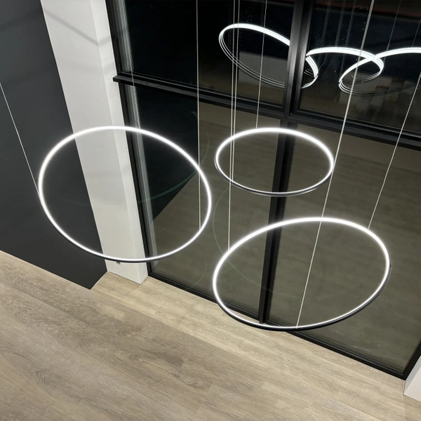 Moderne LED-Pendelleuchte Orbit S No.3 100 cm Schwarz 3000K LEDesign