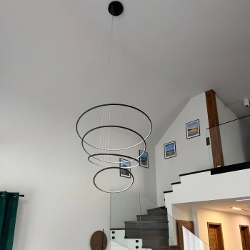 Moderne LED-Pendelleuchte Orbit No.4 120 cm Schwarz 3000K LEDesign